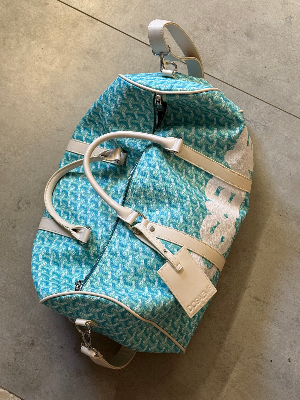 Dufflebag DOSAEME